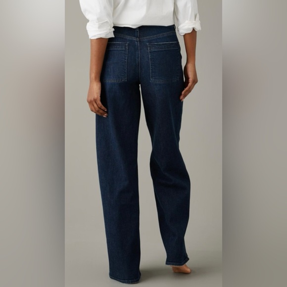 AMERICAN EAGLE DREAMY DRAPE STRETCH SUPER HIGH-WAISTED BAGGY WIDE-LEG JEAN 6 - Picture 2 of 10